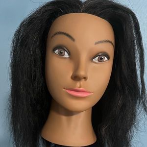 Cosmetology mannequin head